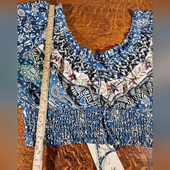 Joie Smocked Puff Sleeve Cropped Blouse Tassel Top NWT Small - Picture 8 of 9